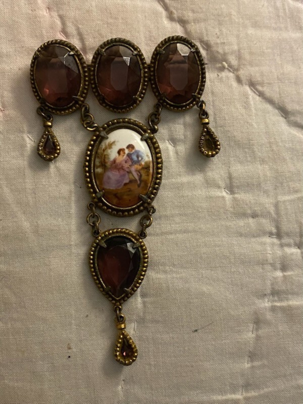 Antique-Style Purple Glass & Porcelain Cameo Brooch